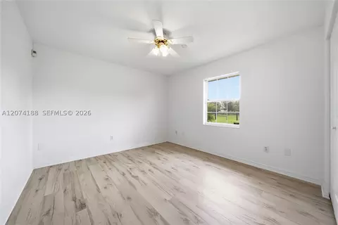Bedroom - 4698 NW 110th Ave, Ocala, FL 34482 photo 8 of 8