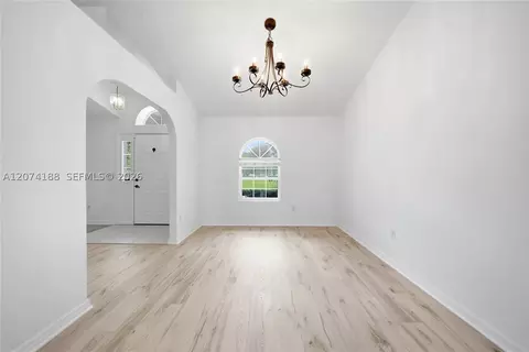 Living - 4698 NW 110th Ave, Ocala, FL 34482 photo 5 of 5