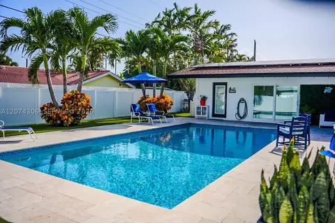 1640 NE 59th Pl, Fort Lauderdale, FL 33334