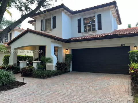 425 Pumpkin Dr, Palm Beach Gardens, FL 33410