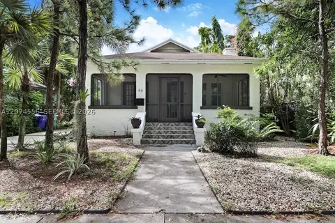 46 NE 43rd St, Miami, FL 33137