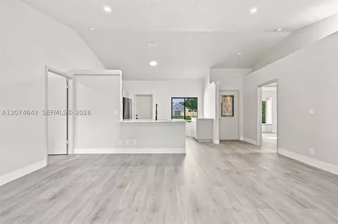 Living - 6146 Linton St, Jupiter, FL 33458 photo 2 of 4