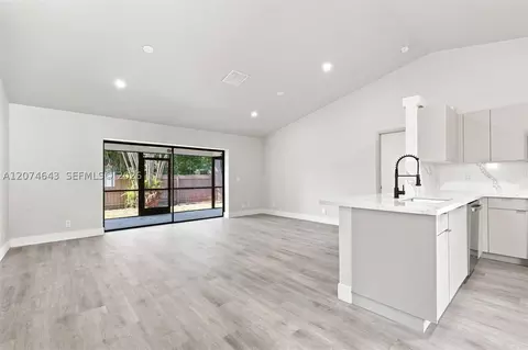 Living - 6146 Linton St, Jupiter, FL 33458 photo 1 of 4