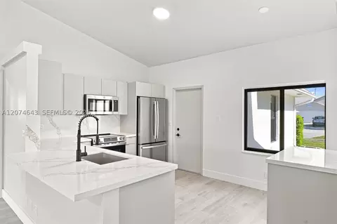 Kitchen - 6146 Linton St, Jupiter, FL 33458 photo 2 of 3