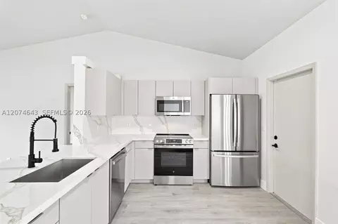 Kitchen - 6146 Linton St, Jupiter, FL 33458 photo 3 of 3