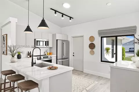 Kitchen - 6146 Linton St, Jupiter, FL 33458 photo 1 of 3