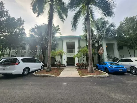 5300 NW 87th Ave #614, Doral, FL 33178
