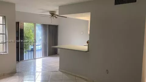 9370 W Flagler St #204B, Miami, FL 33174