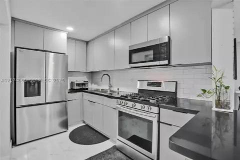 Kitchen - 903 W 77th St, Hialeah, FL 33014 photo 1 of 2