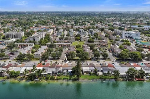 View/Area - 903 W 77th St, Hialeah, FL 33014 photo 8 of 8