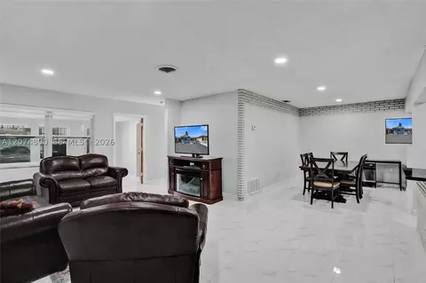 Living - 903 W 77th St, Hialeah, FL 33014 photo 1 of 2
