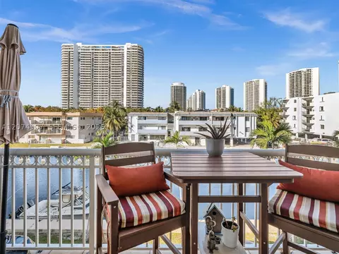3601 NE 170th St #301 - DOCK, North Miami Beach, FL 33160