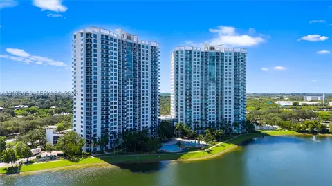 2641 N Flamingo Rd #905N, Sunrise, FL 33323