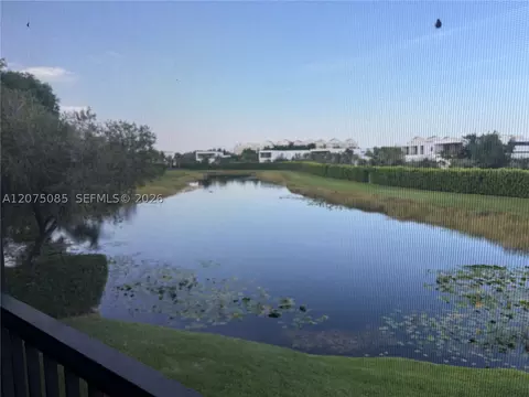 16471 Blatt Blvd #203, Weston, FL 33326