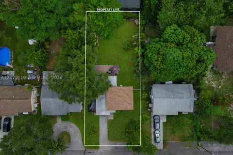 2701 Garfield St, Hollywood, FL 33020