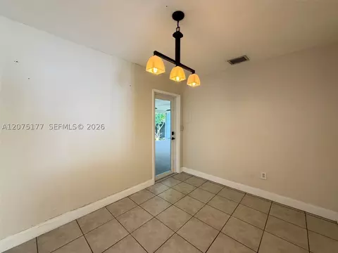 Dining - 4585 E 9th Ln, Hialeah, FL 33013 photo 1 of 1