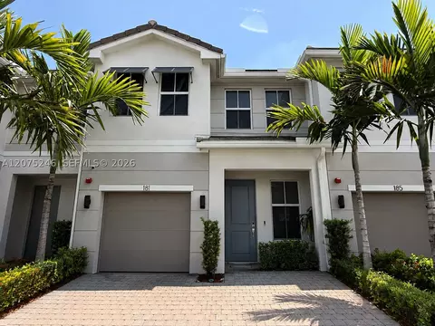 181 SW 170th Ave, Pembroke Pines, FL 33027