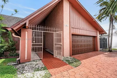 10311 SW 132nd Ave, Miami, FL 33186