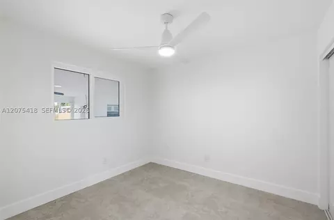 Bedroom - 275 W 13 St, Hialeah, FL 33010 photo 3 of 4