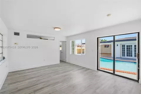Living - 275 W 13 St, Hialeah, FL 33010 photo 12 of 12