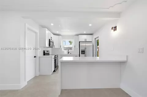 Kitchen - 275 W 13 St, Hialeah, FL 33010 photo 1 of 5