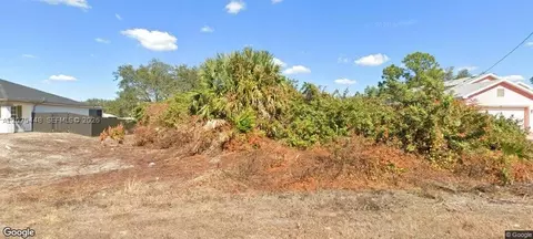 2508 W 40 St, Lehigh Acres, FL 33971
