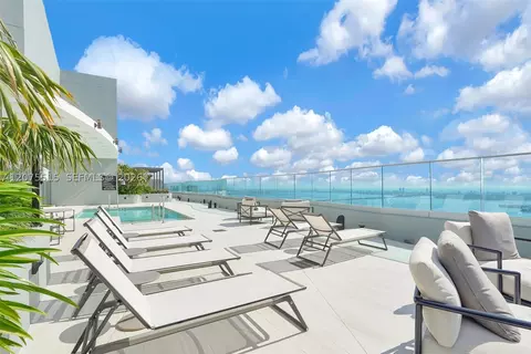 1400 Biscayne Blvd #1706, Miami, FL 33132