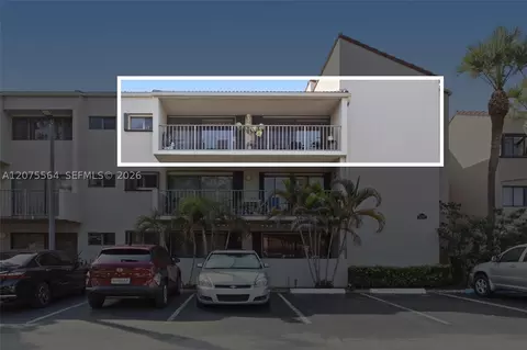 6305 Gage Pl #306-A, Miami Lakes, FL 33014