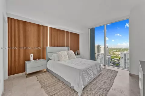 Bedroom - 88 SW 7th St #2204, Miami, FL 33130 photo 4 of 6