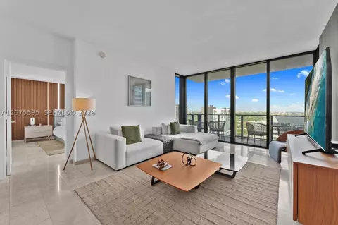 Other - 88 SW 7th St #2204, Miami, FL 33130 photo 3 of 16