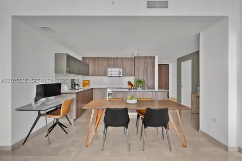 Dining - 88 SW 7th St #2204, Miami, FL 33130 photo 2 of 2