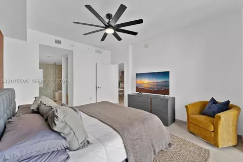 Bedroom - 88 SW 7th St #2204, Miami, FL 33130 photo 3 of 6