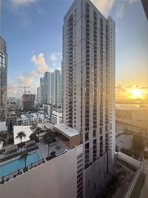 159 NE 6th St #1920, Miami, FL 33132