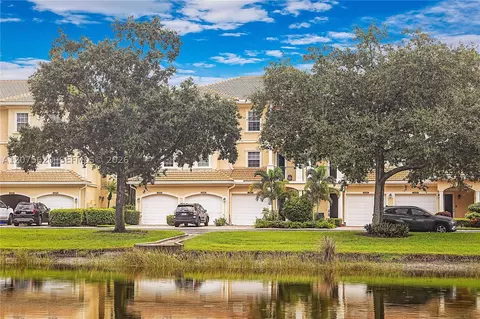 12683 SE Old Cypress Dr #902, Hobe Sound, FL 33455