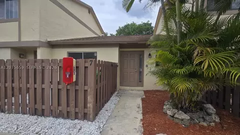 3050 NW 106th Ave #7, Sunrise, FL 33322
