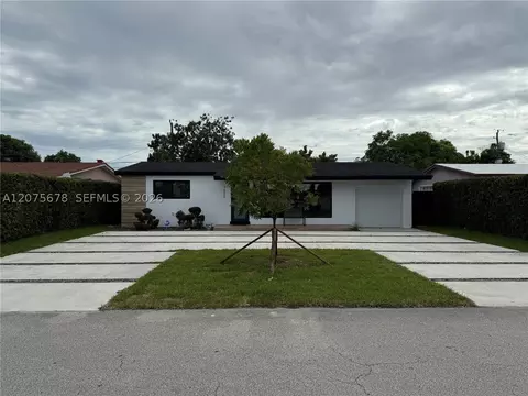 7630 Venetian St, Miramar, FL 33023