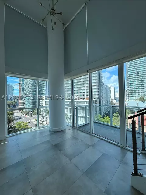 1080 Brickell Ave #913, Miami, FL 33131