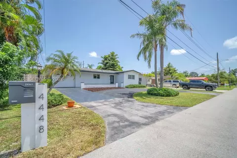 4448 SW 37th Ave, Fort Lauderdale, FL 33312
