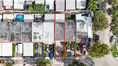 View/Area - 7025 W 3rd Ct, Hialeah, FL 33014 photo 1 of 1