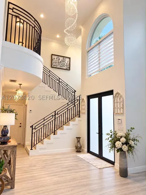 12071 SW 1st St, Miami, FL 33184