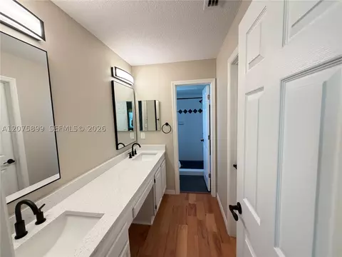 Bath - 638 Aleida Dr, Saint Augustine, FL 32086 photo 1 of 3