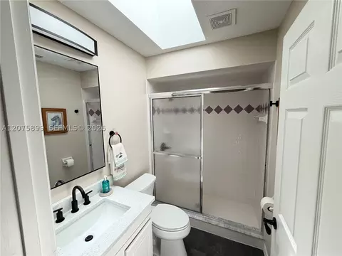 Bath - 638 Aleida Dr, Saint Augustine, FL 32086 photo 3 of 3