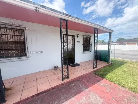 3190 NW 97th St, Miami, FL 33147
