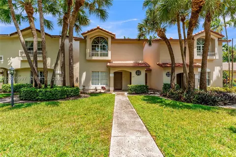 127 NW 108th Ave #643L, Pembroke Pines, FL 33026