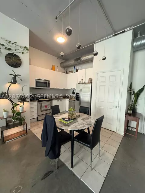 2100 Van Buren St #216, Hollywood, FL 33020