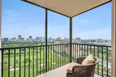 20335 W Country Club Dr #2409, Aventura, FL 33180
