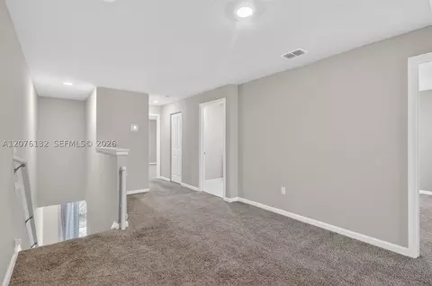 Entry Way - 5610 SEdgewater Cir, Stuart, FL 34997 photo 5 of 9