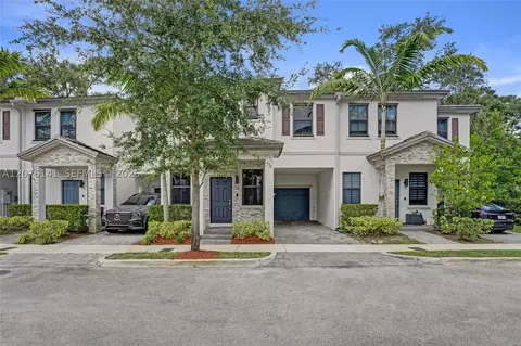 2805 SW 17 Ave #0, Fort Lauderdale, FL 33315