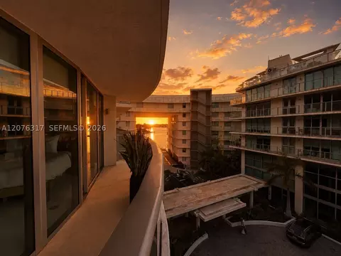 6620 Indian Creek Dr #505, Miami Beach, FL 33141