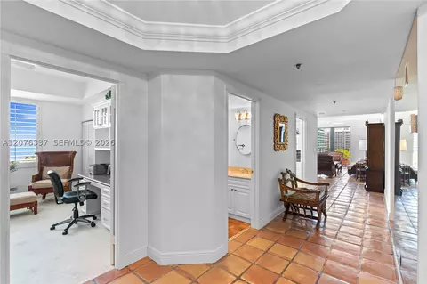 Entry Way - Undisclosed, Key Biscayne, FL 33149 photo 2 of 6